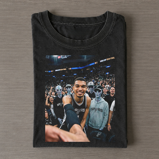 Wemby & Alien Spurs Family – Vintage Washed Graphic T-Shirt