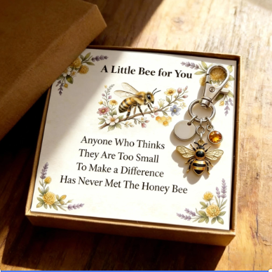 💝A Little Hummingbird for You keychain-A Meaningful Mother’s Day Gift Filled with Love & Comfort