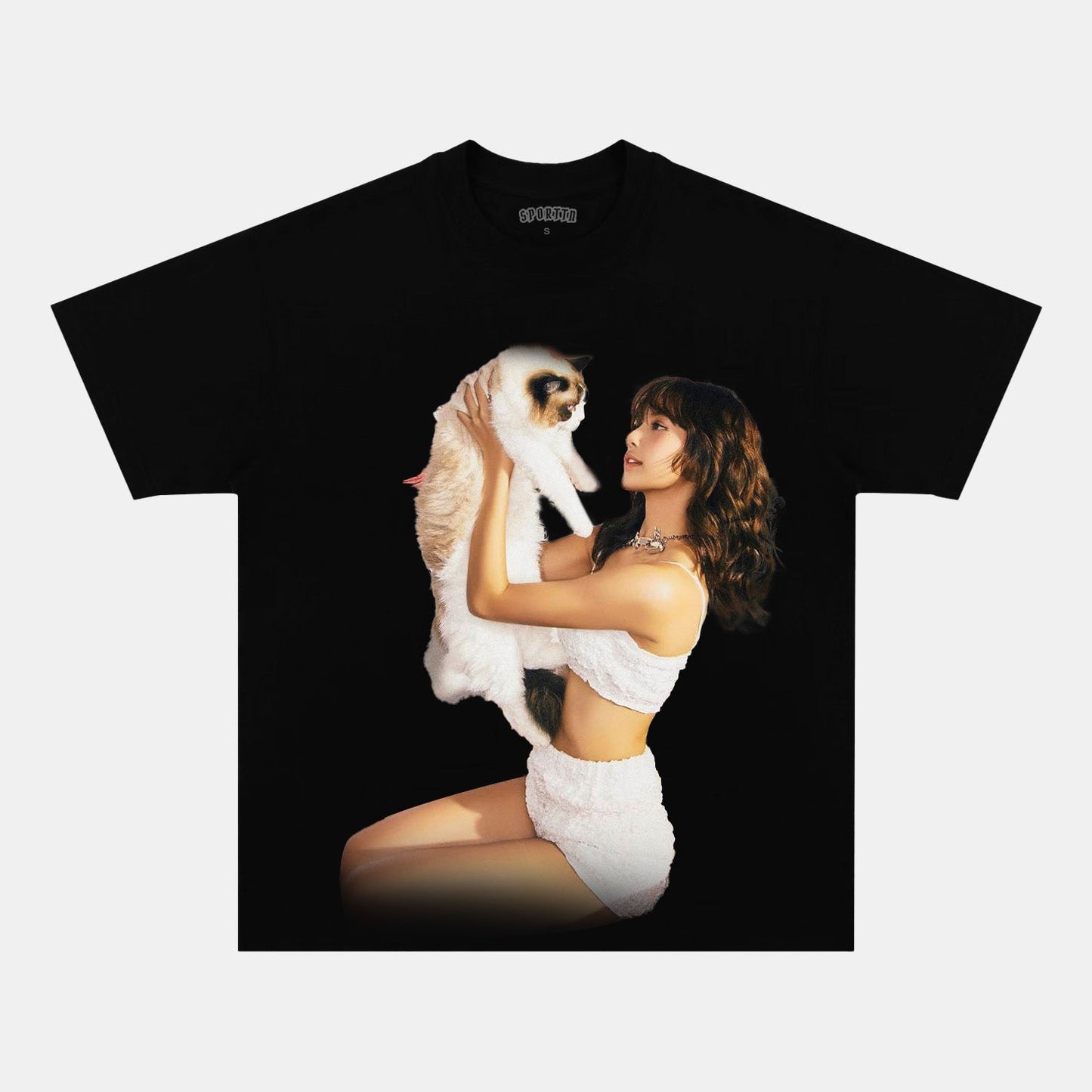 LISA  TEE 3